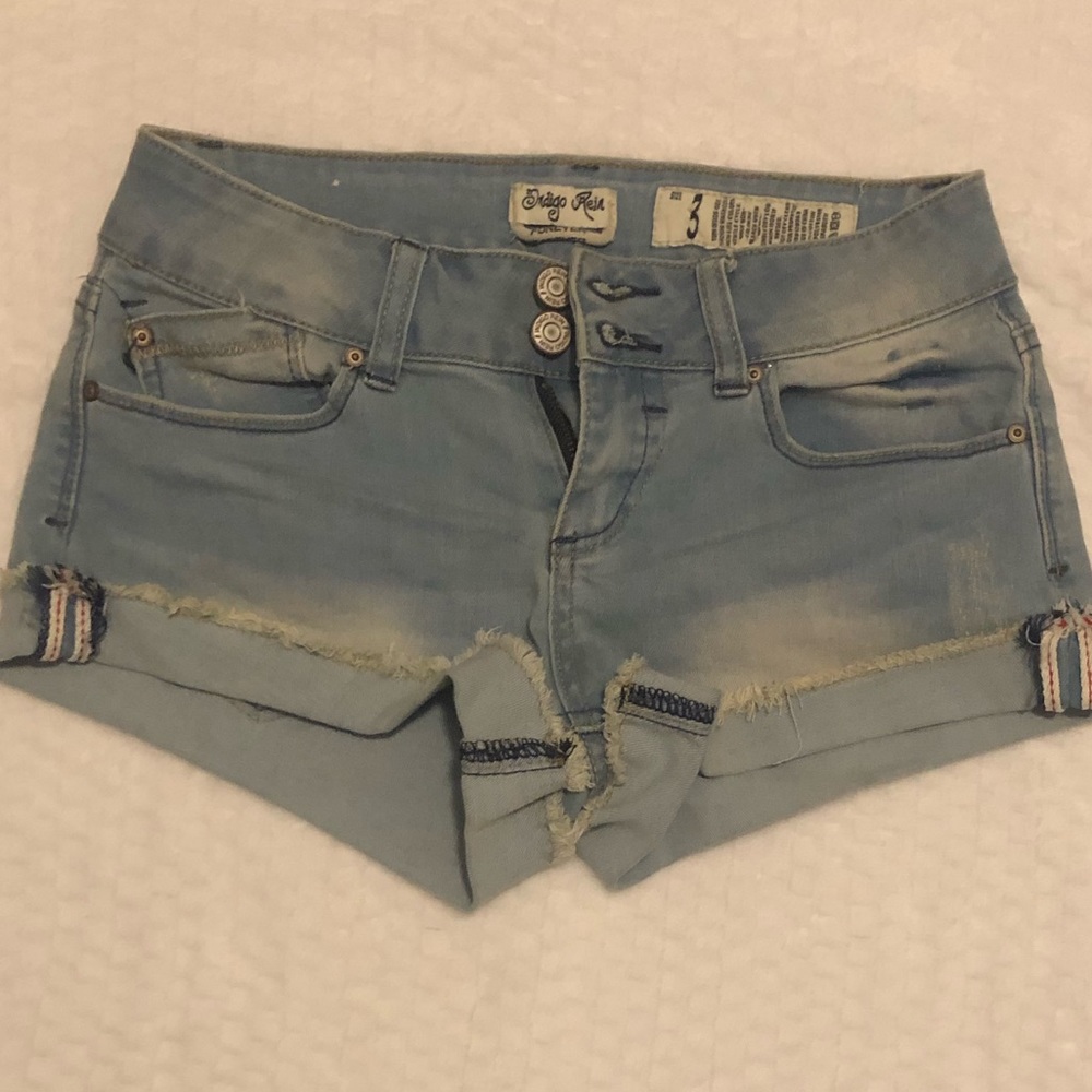 Short jean shorts